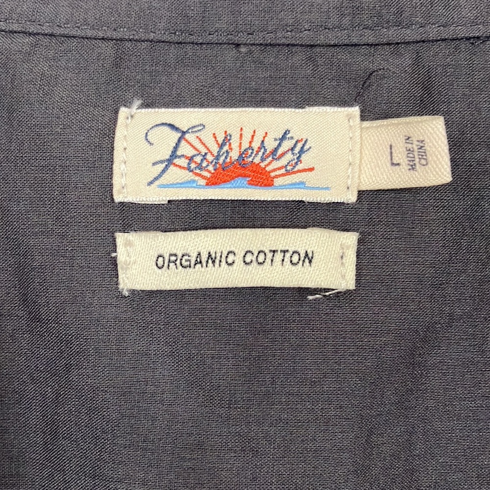 Faherty The Uptown gray button front short sleeve popover - Picture 5 of 8
